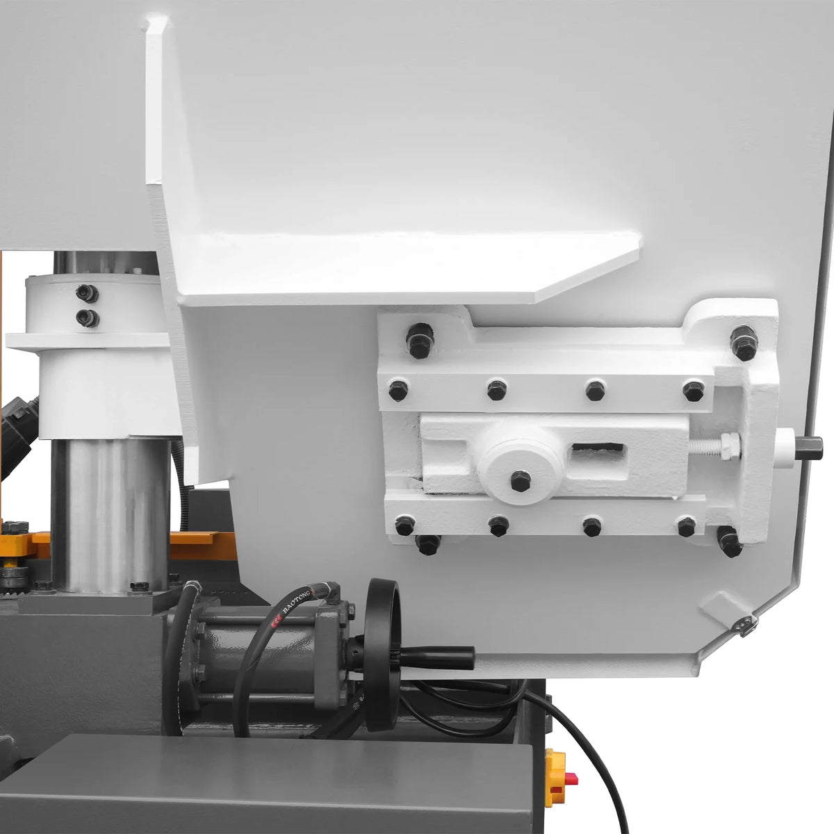 15.7 in Industrial Horizontal Metal Cutting Band Saw, Hydraulic Feed, 3.0/4.0 kW Motor, Manual Clamping, GH424 - view 9