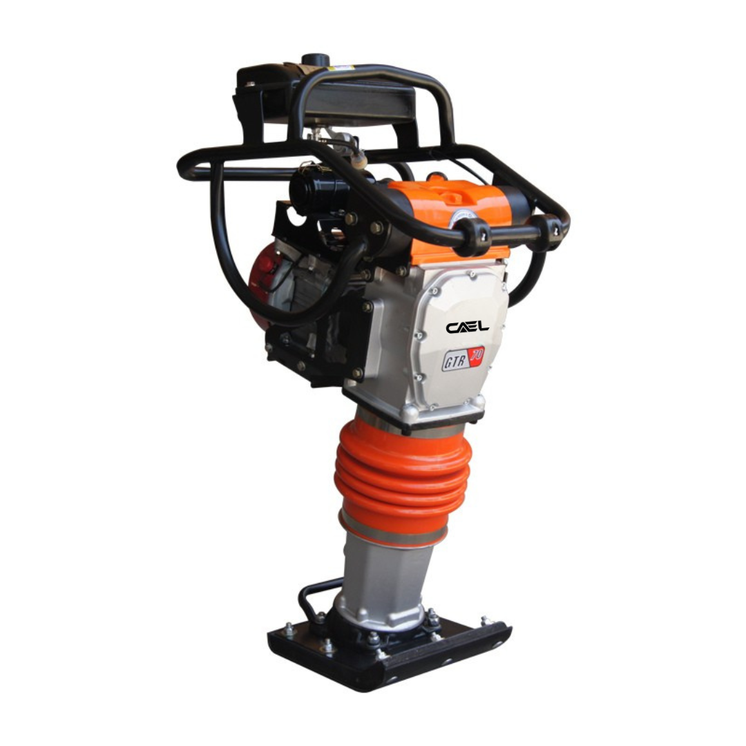 CAEL TR75 Pilonneuse – Honda GXR120, force d'impact 14 kN