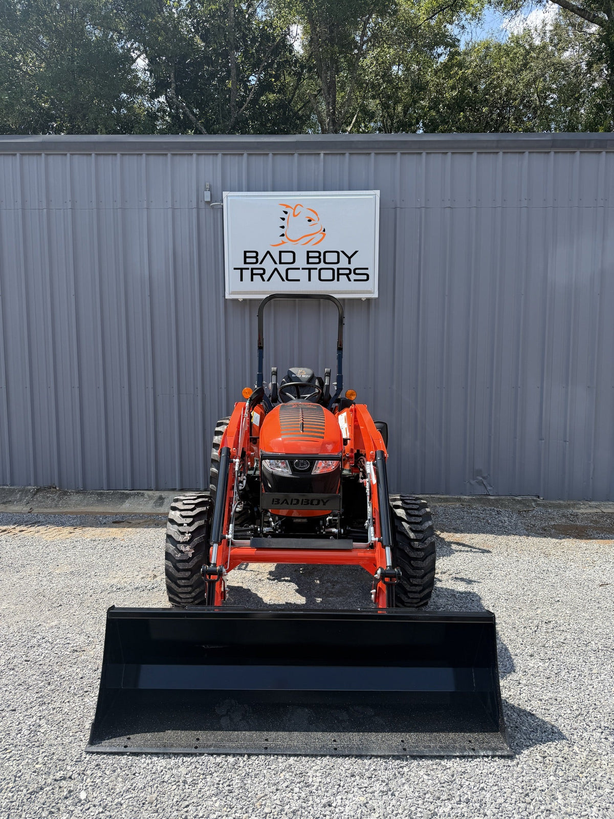 Bad Boy 5055H 55 HP Tractor (2026) - view 4