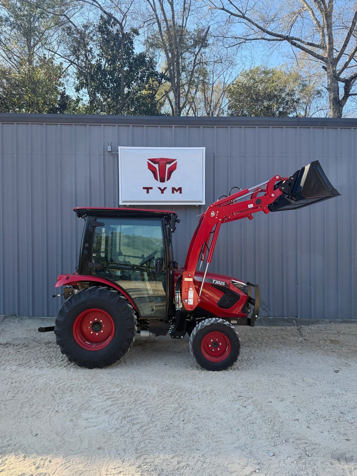 TYM T3025 Cab and Air Tractor (24 HP, 2026) - view 2