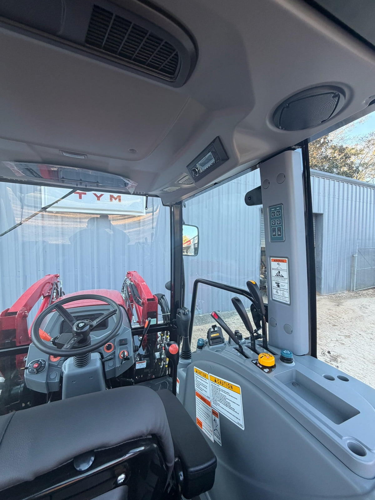 TYM 4058PC 58 HP Cab and Air Tractor (2026) - view 9
