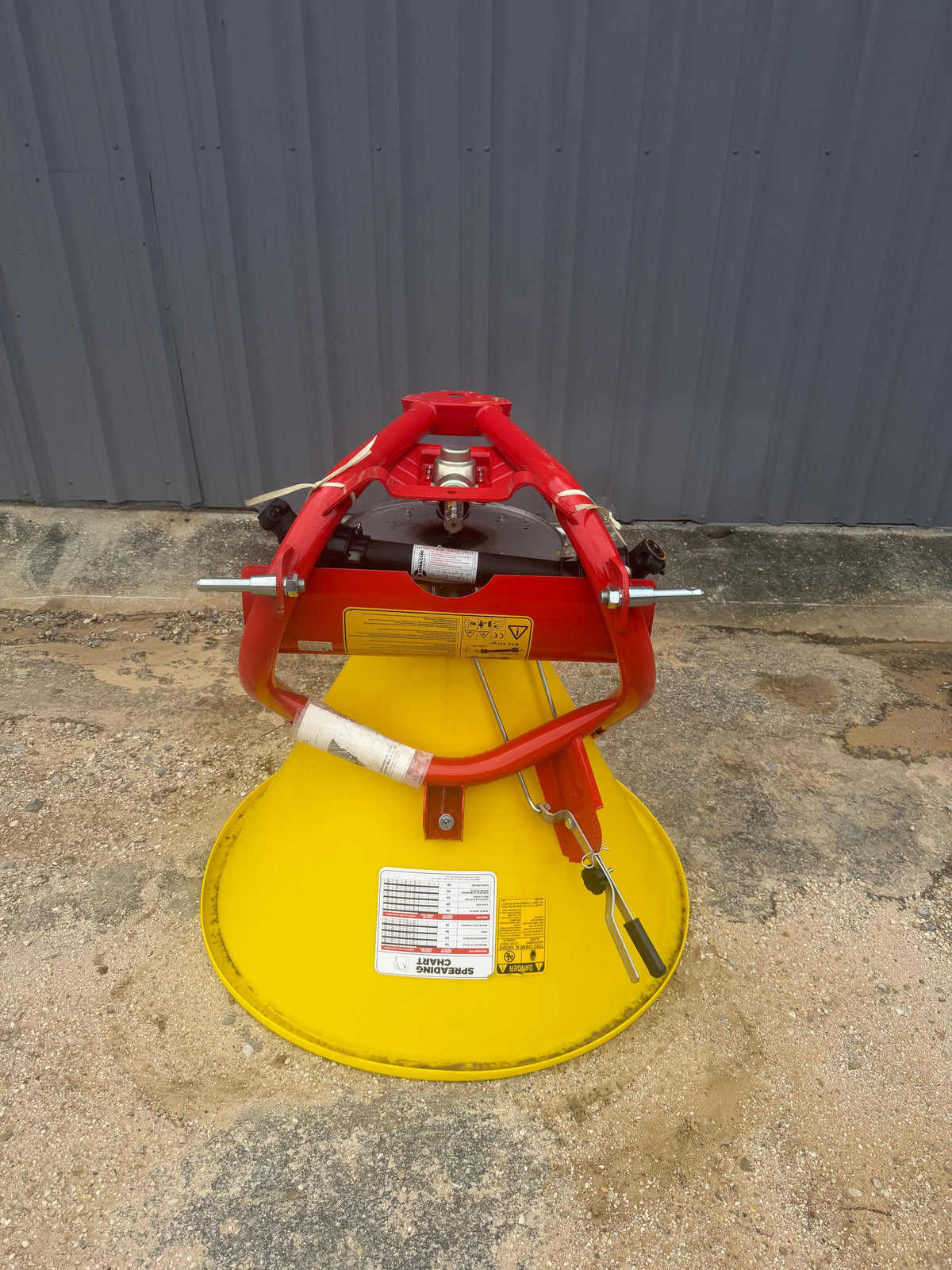 Powerline 400 Poly 3-Point Hitch Seed Spreader - view 2