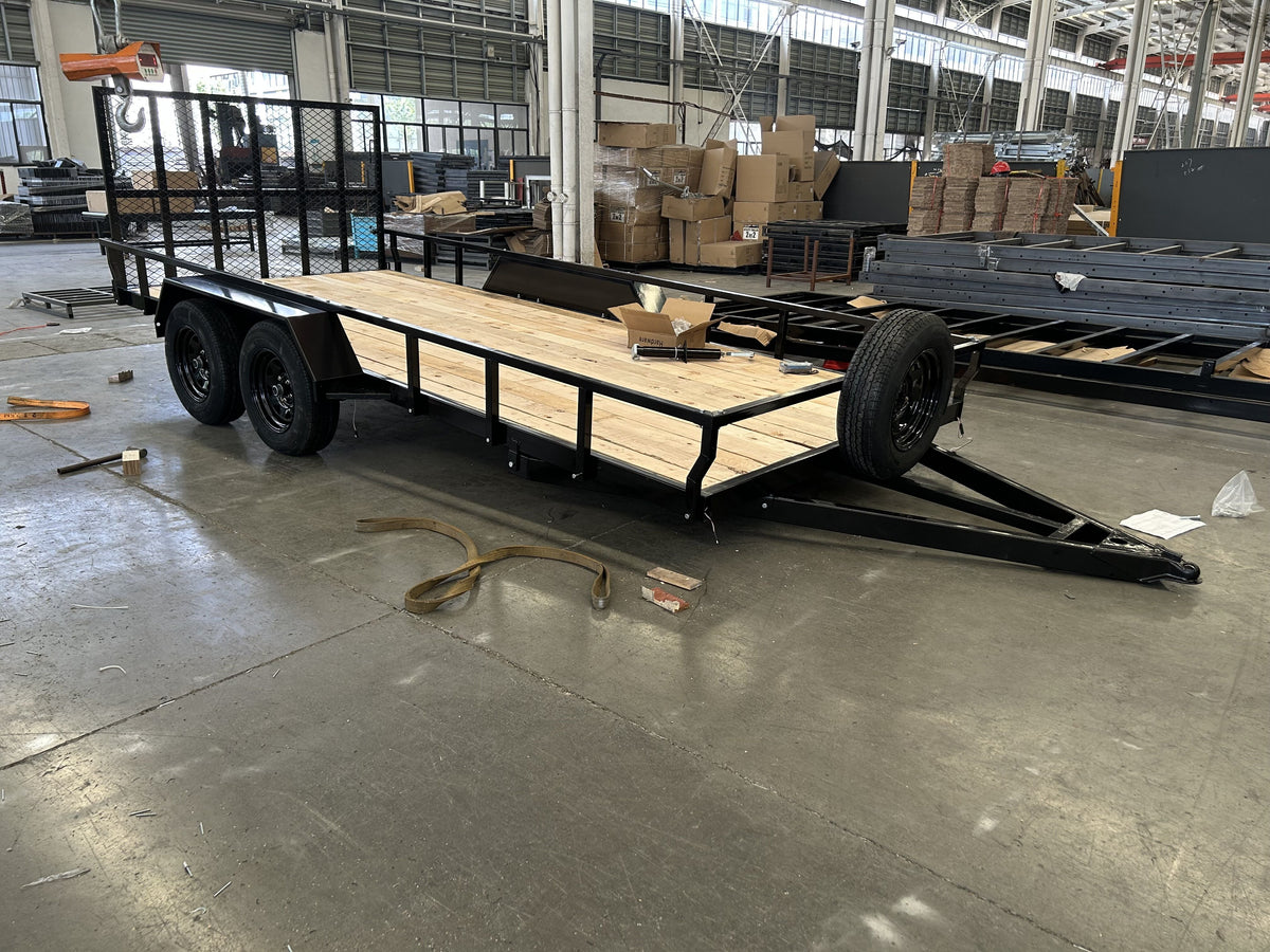 CAEL Tandemachs-Stahlanhänger – 82"×14' und 82"×16', zGG 7.000 lbs