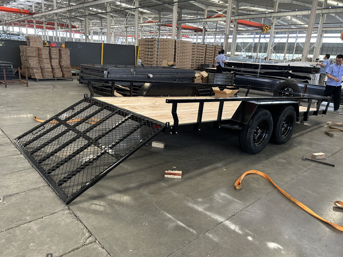 CAEL Tandemachs-Stahlanhänger – 82"×14' und 82"×16', zGG 7.000 lbs