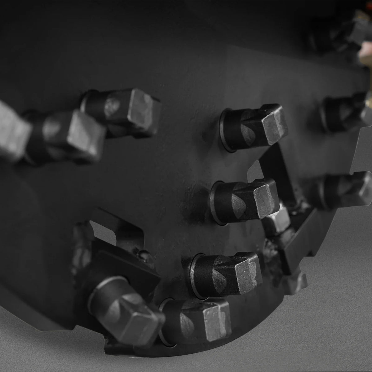 3-Point Hitch PTO Stump Grinder with 34 Carbide Teeth (PTO Shaft Included), for 15-45HP Tractor, SG24 - view 16