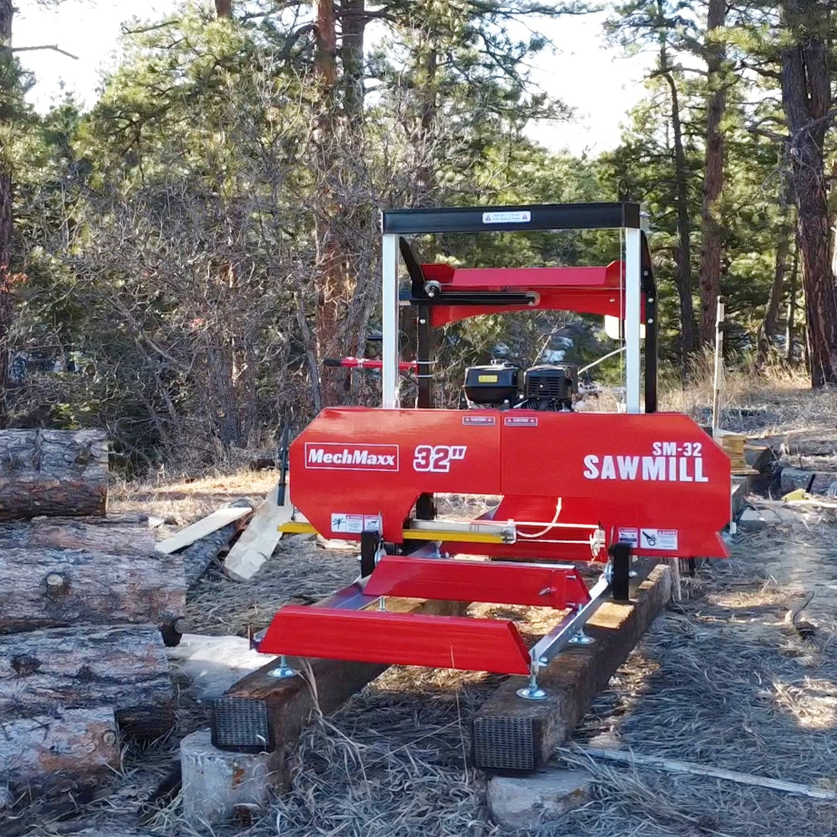 32 in Portable Sawmill, 420cc 15 HP DUCAR E-Start Gas Engine, 29 in Board Width, 13 ft Track, SM32 - view 3