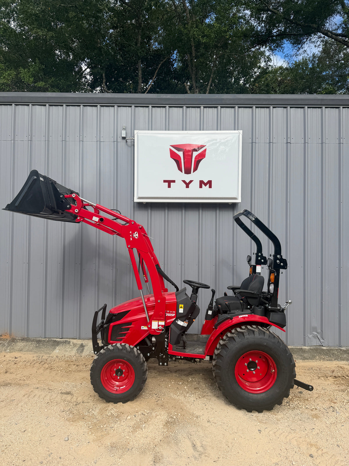 TYM T2025P 24.7 HP Tractor (2026) - view 3