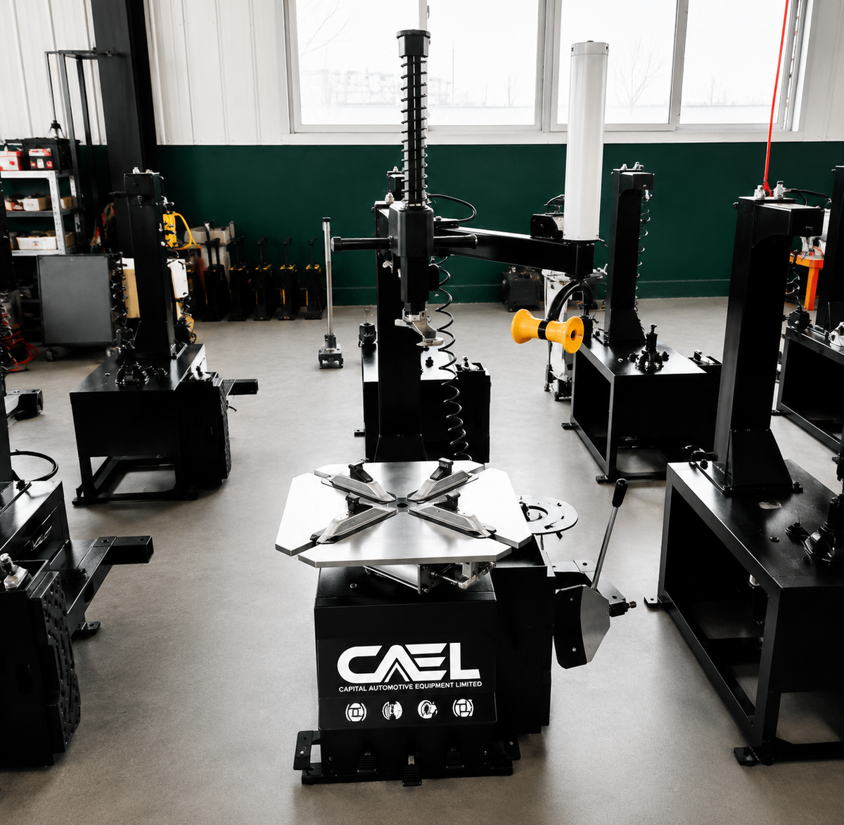 CAEL TC150 Reifenmontiermaschine mit Montagehilfe – Felgen 10–22"