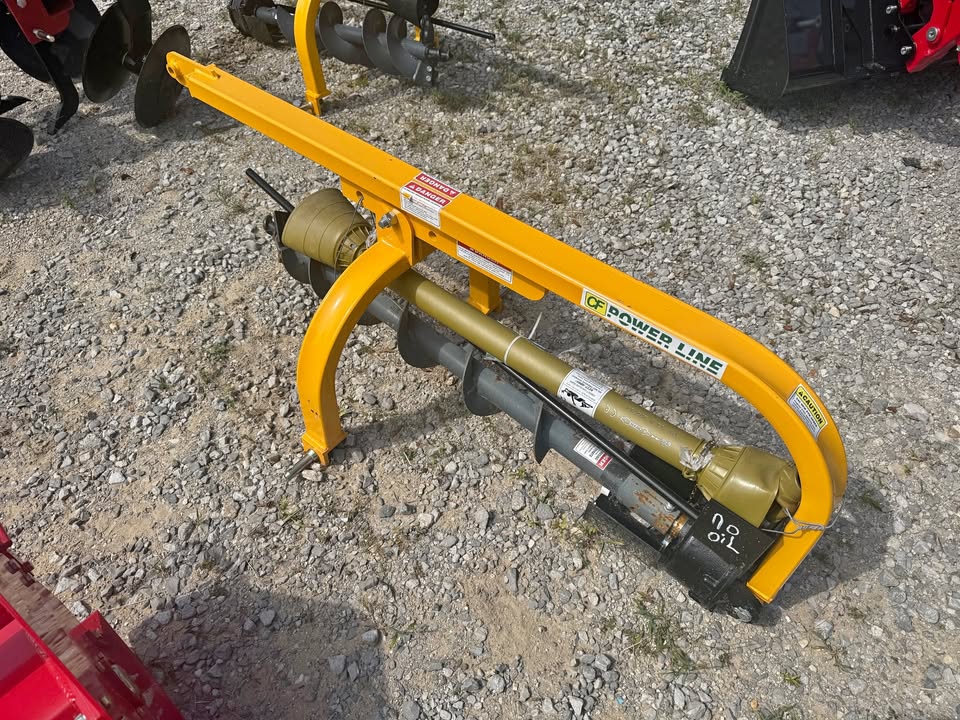 Post Hole Digger with 9" Bit
