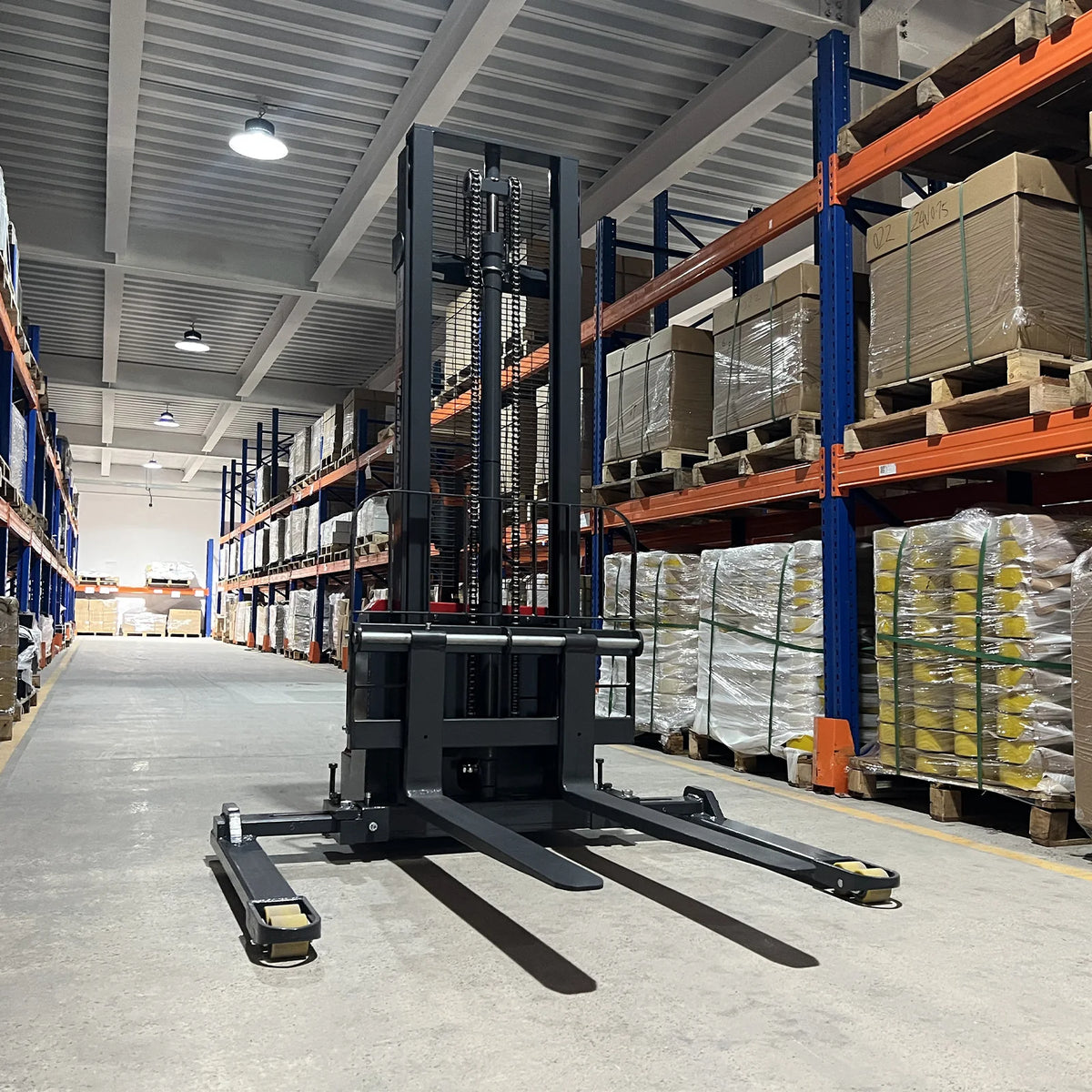 3300lbs Electric Straddle Stacker, 138" Lift, Adjustable Legs & Forks, F33-138SLA - view 4