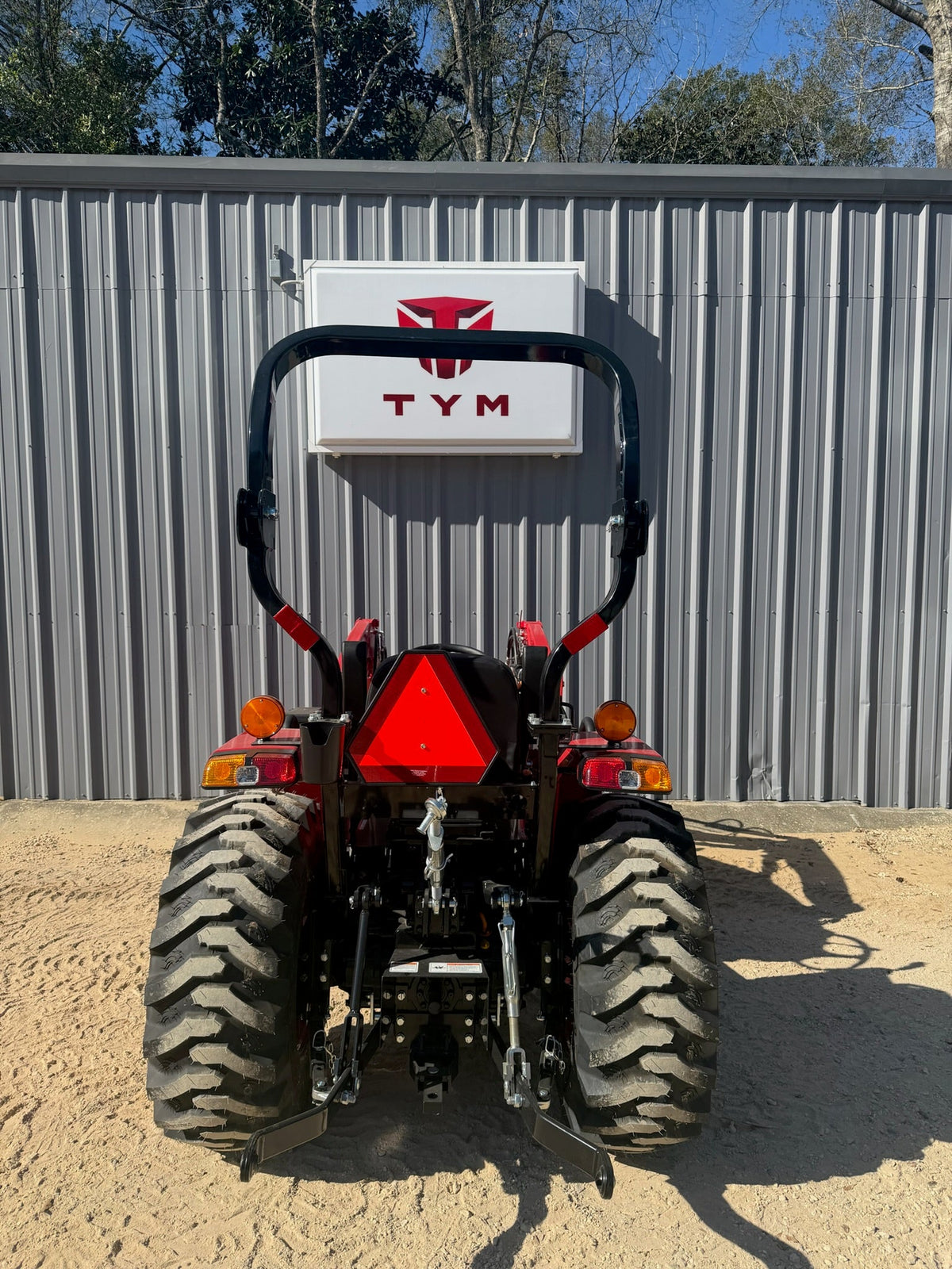 TYM T3025 24 HP Tractor with Loader (2025) - view 5