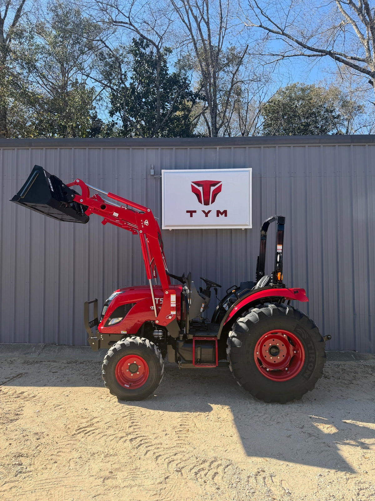 TYM T574H 55.1 HP Tractor (2026) - view 3