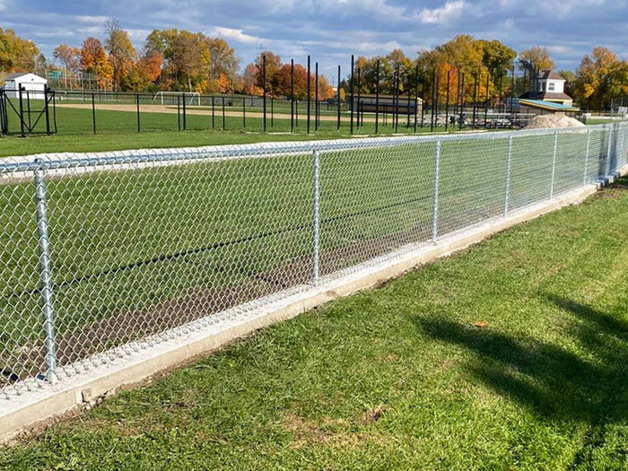 CAEL-F500 Chain Link Security Fence Kit – 500 ft with Barbed Wire